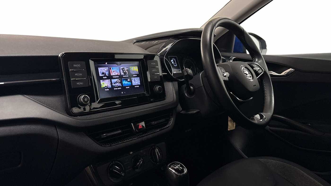 Used Skoda Fabia 2022 for sale - 77308887: Photo 2