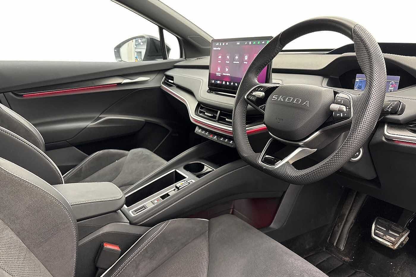 Used Skoda Enyaq 2025 for sale - 77842655: Photo 6