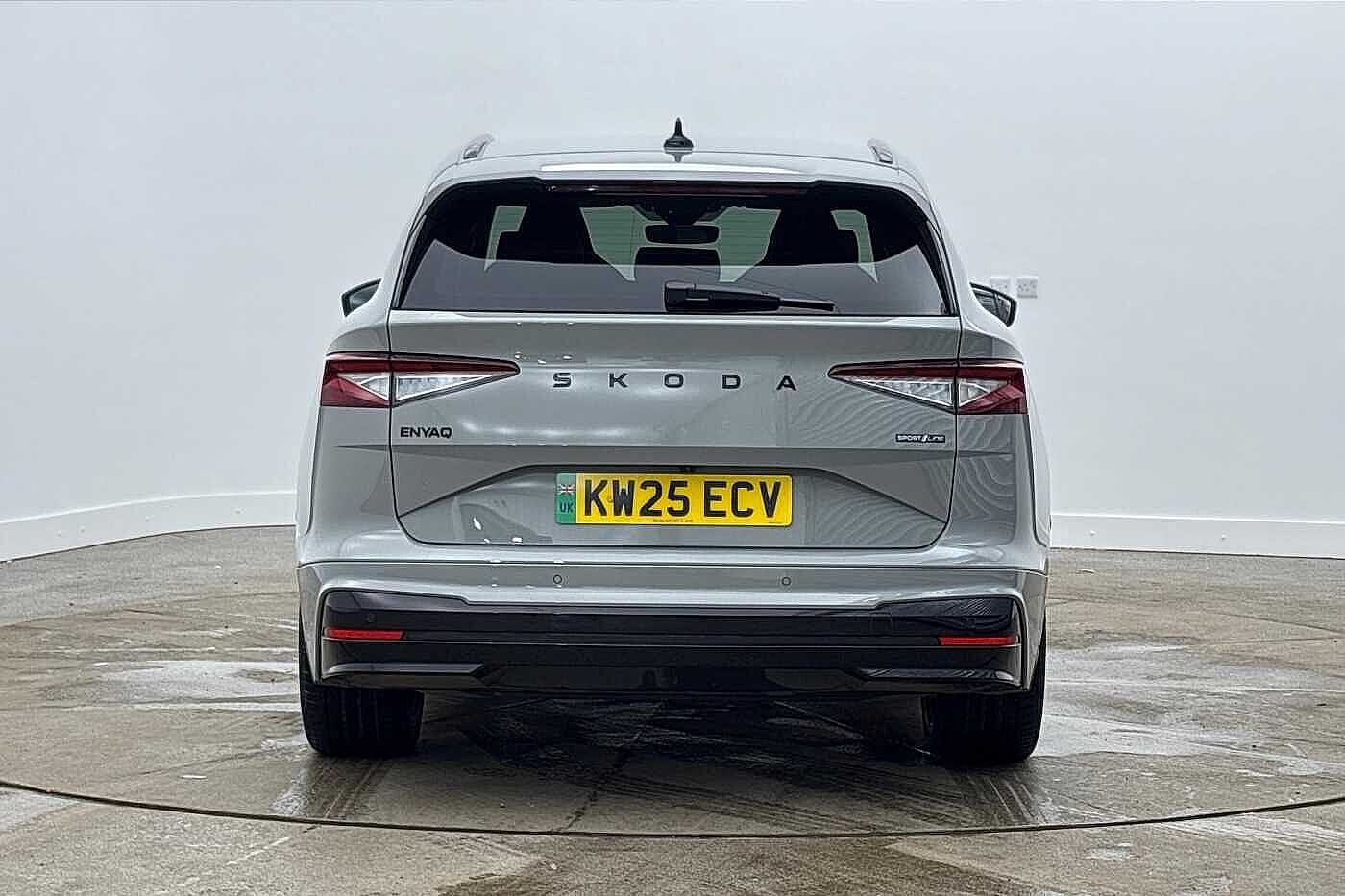 Used Skoda Enyaq 2025 for sale - 77842655: Photo 8