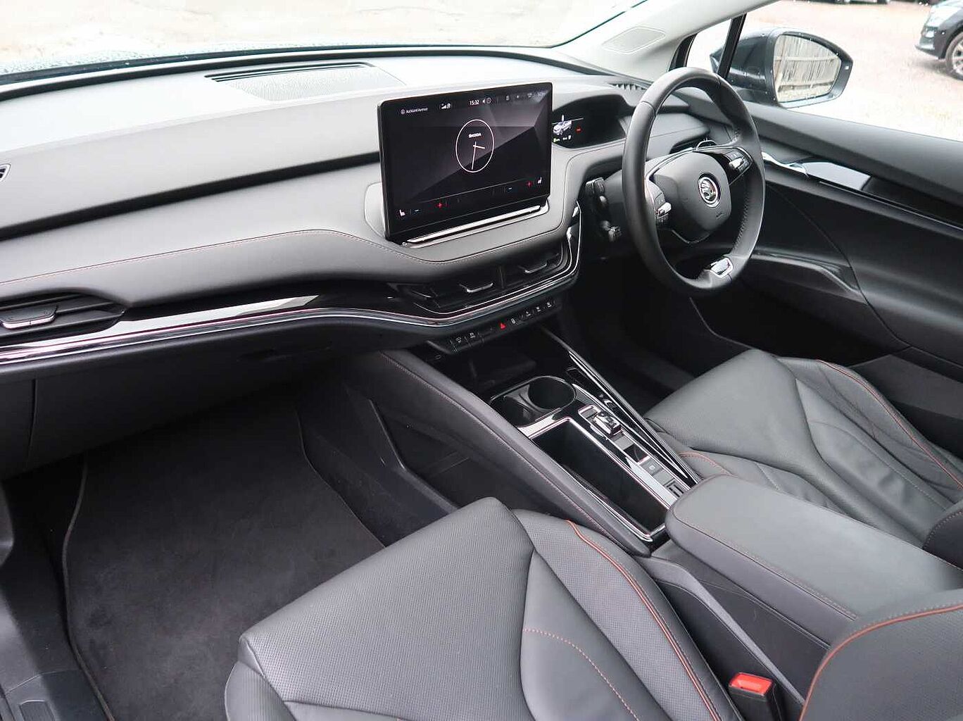 Used Skoda Enyaq 2021 for sale - 76674141: Photo 2