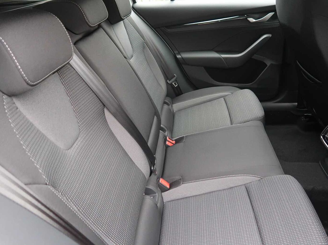 Used Skoda Octavia 2024 for sale - 76676682: Photo 10