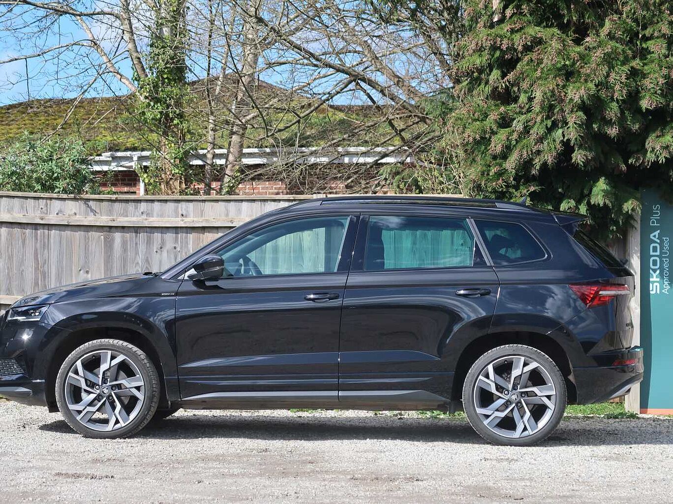 Used Skoda Karoq 2025 for sale - 78145555: Photo 4