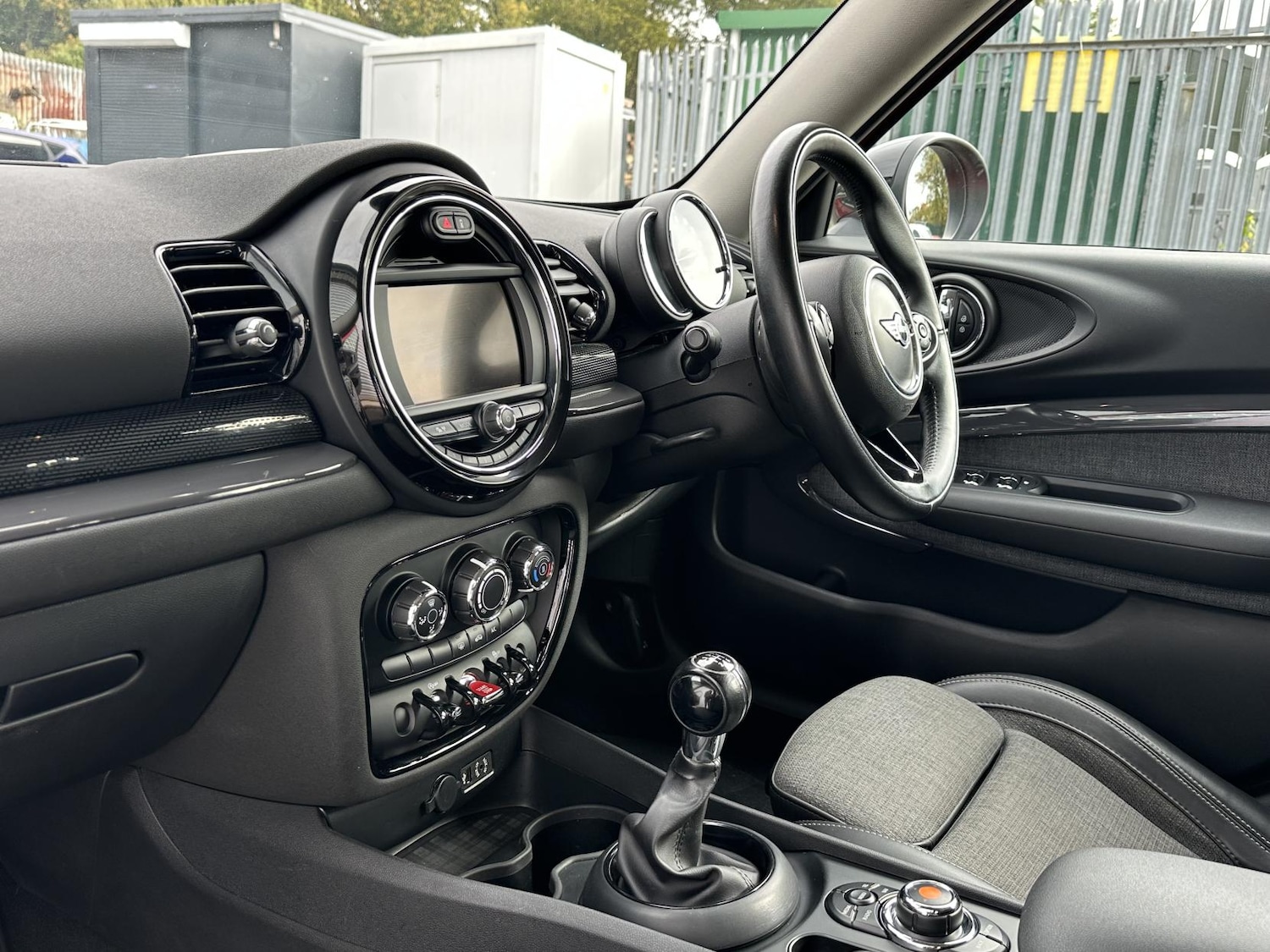 Used MINI Clubman 2017 for sale - 76131406: Photo 24