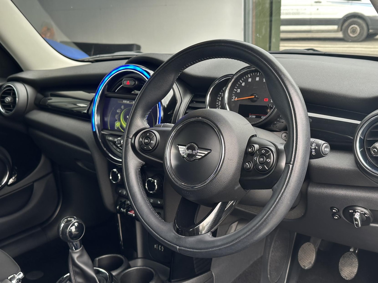 Used MINI Hatch 2015 for sale - 76316511: Photo 16