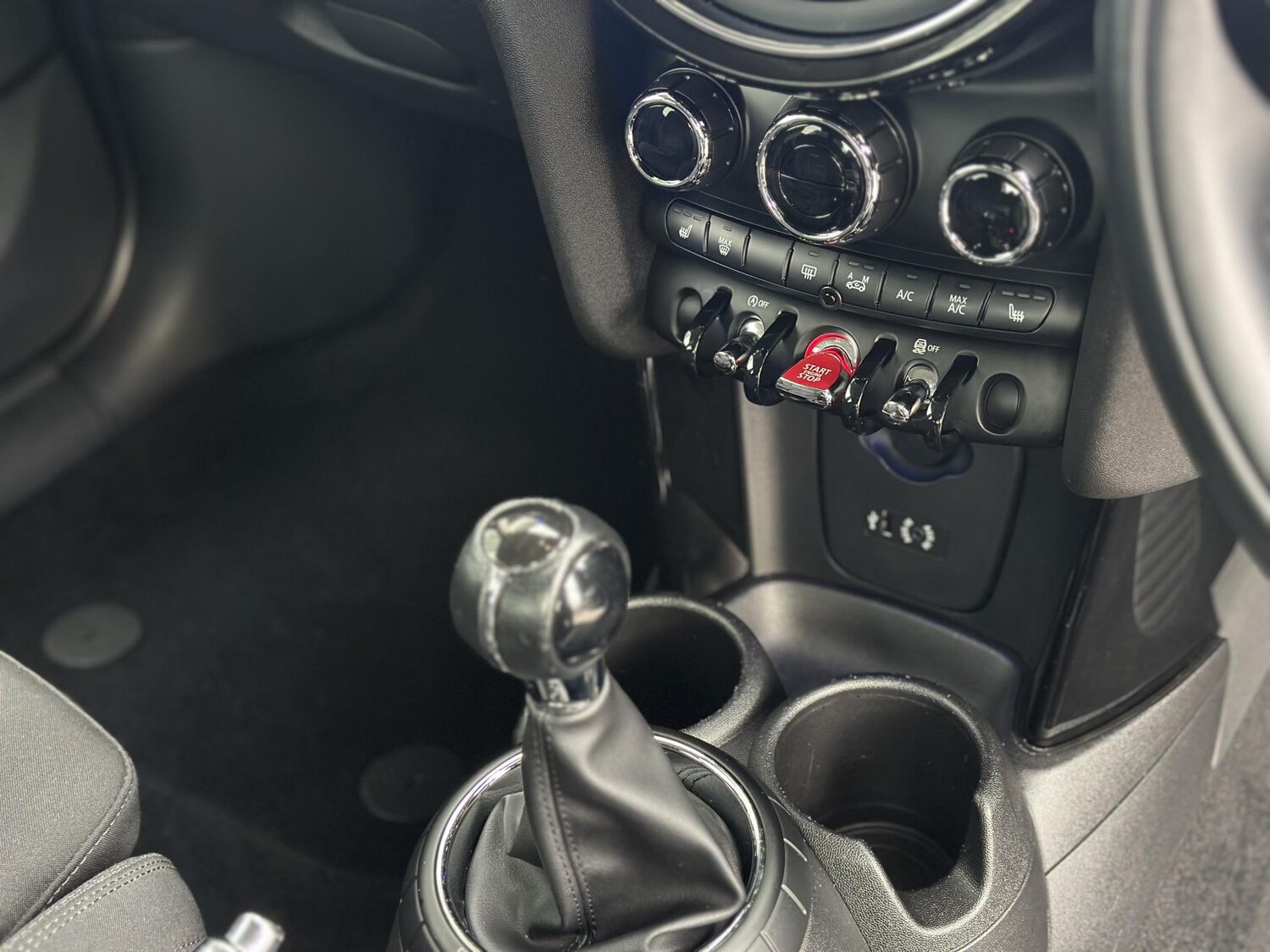 Used MINI Hatch 2015 for sale - 76316511: Photo 18