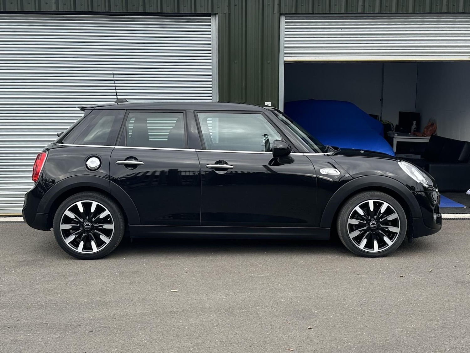 Used MINI Hatch 2015 for sale - 76316511: Photo 9