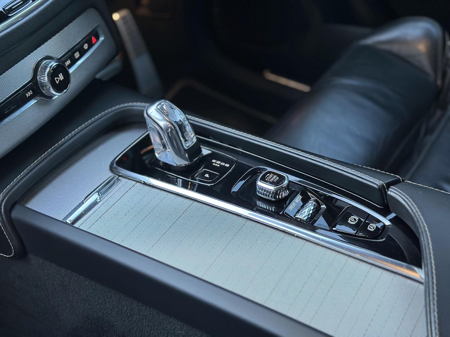 Used Volvo XC90 2017 for sale - 76782129: Photo 18