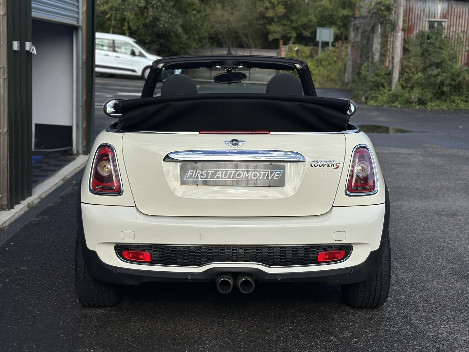 Used MINI Convertible 2009 for sale - 76196973: Photo 13