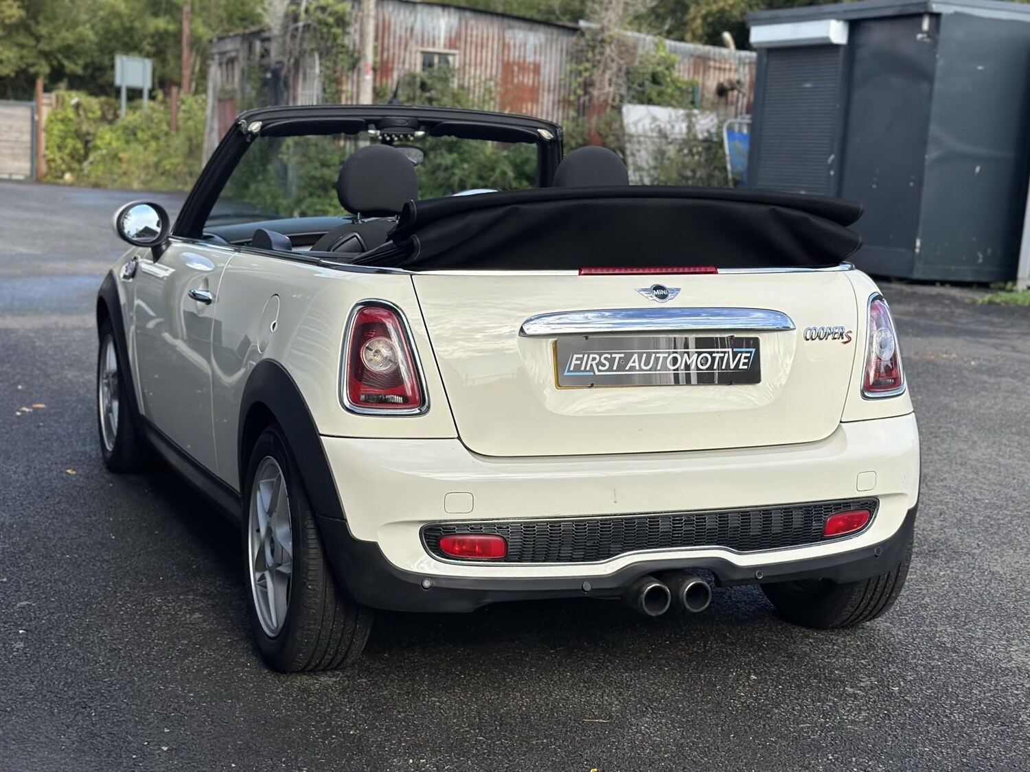 Used MINI Convertible 2009 for sale - 76196973: Photo 14