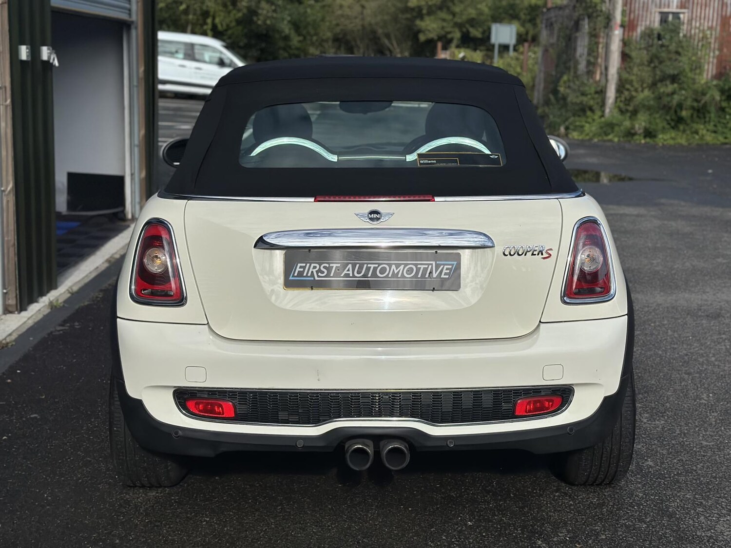 Used MINI Convertible 2009 for sale - 76196973: Photo 5