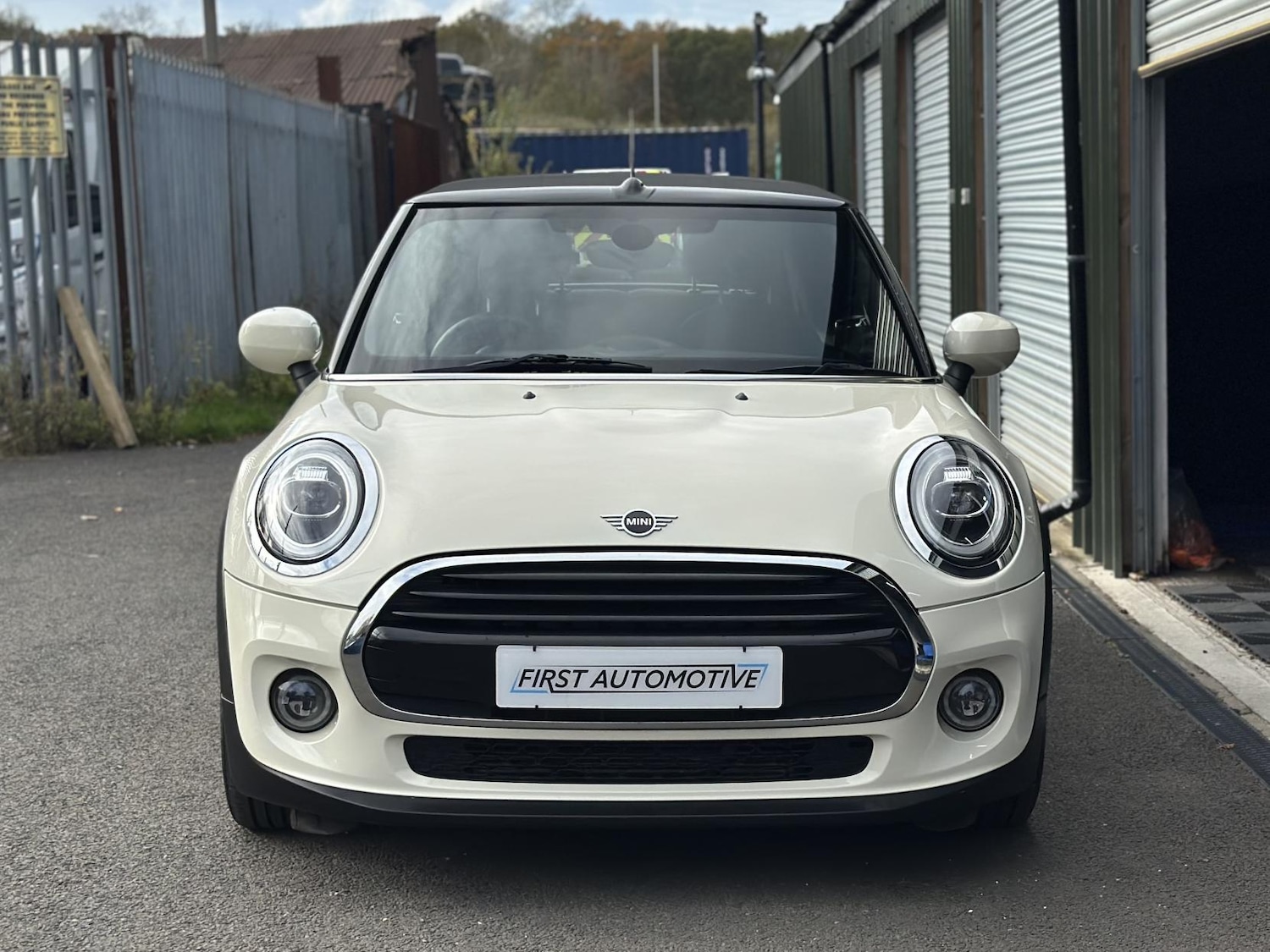 Used MINI Convertible 2020 for sale - 77497703: Photo 2