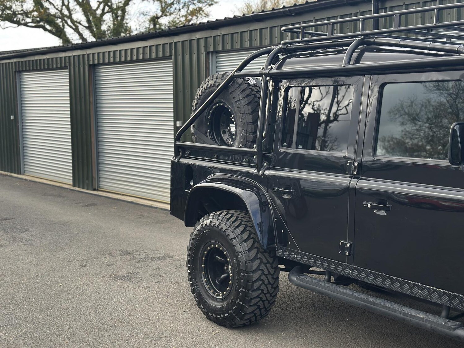 Used Land Rover Defender 110 2011 for sale - 77192086: Photo 37