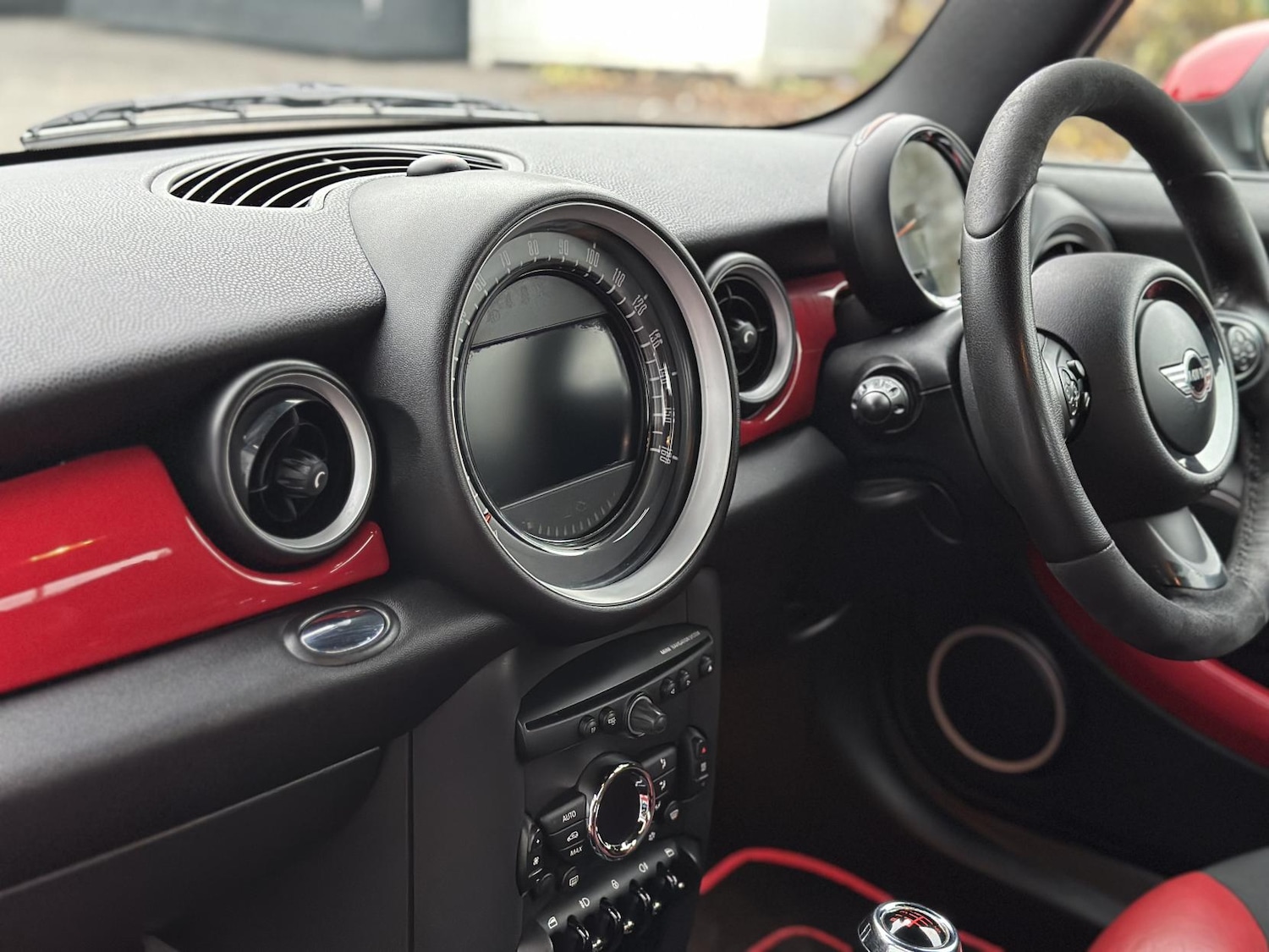 Used MINI Hatch 2010 for sale - 76410313: Photo 30