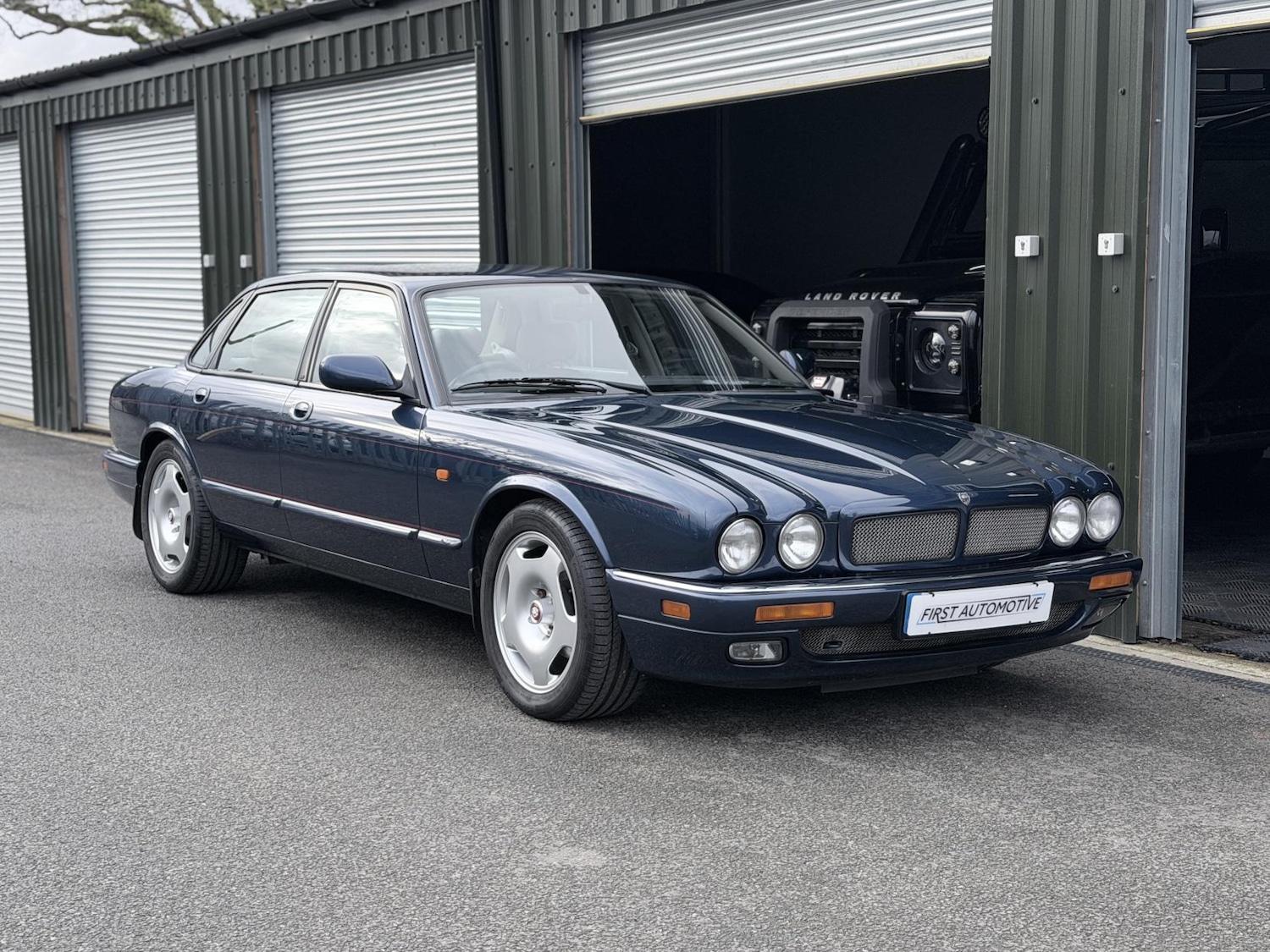 Used Jaguar XJR-S 1999 for sale - 77560093: Photo 1