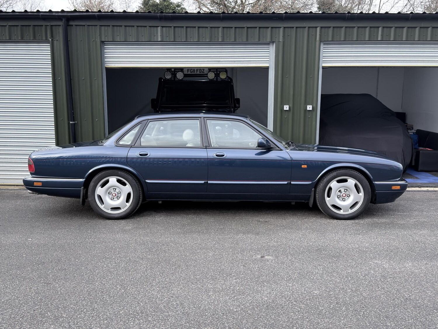 Used Jaguar XJR-S 1999 for sale - 77560093: Photo 31