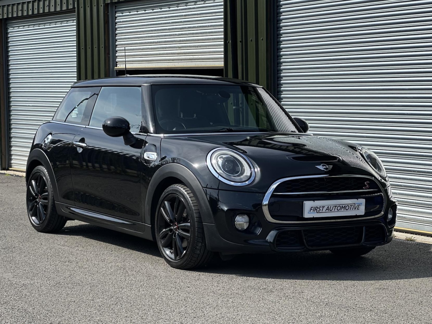 Used MINI Hatch 2016 for sale - 76766734: Photo 1