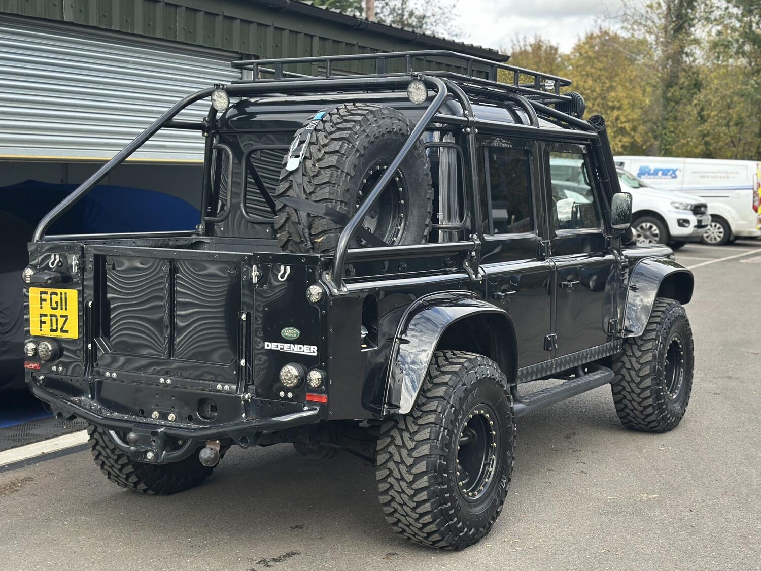 Used Land Rover Defender 110 2011 for sale - 77359390: Photo 13