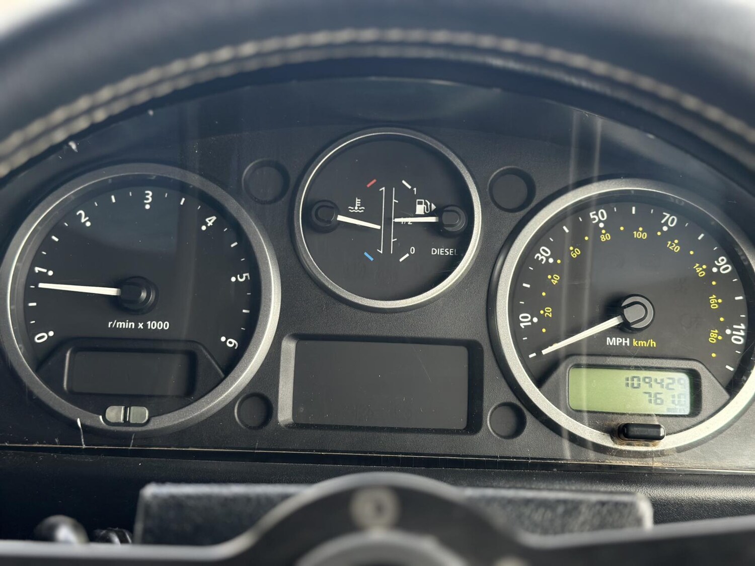 Used Land Rover Defender 110 2011 for sale - 77359390: Photo 40