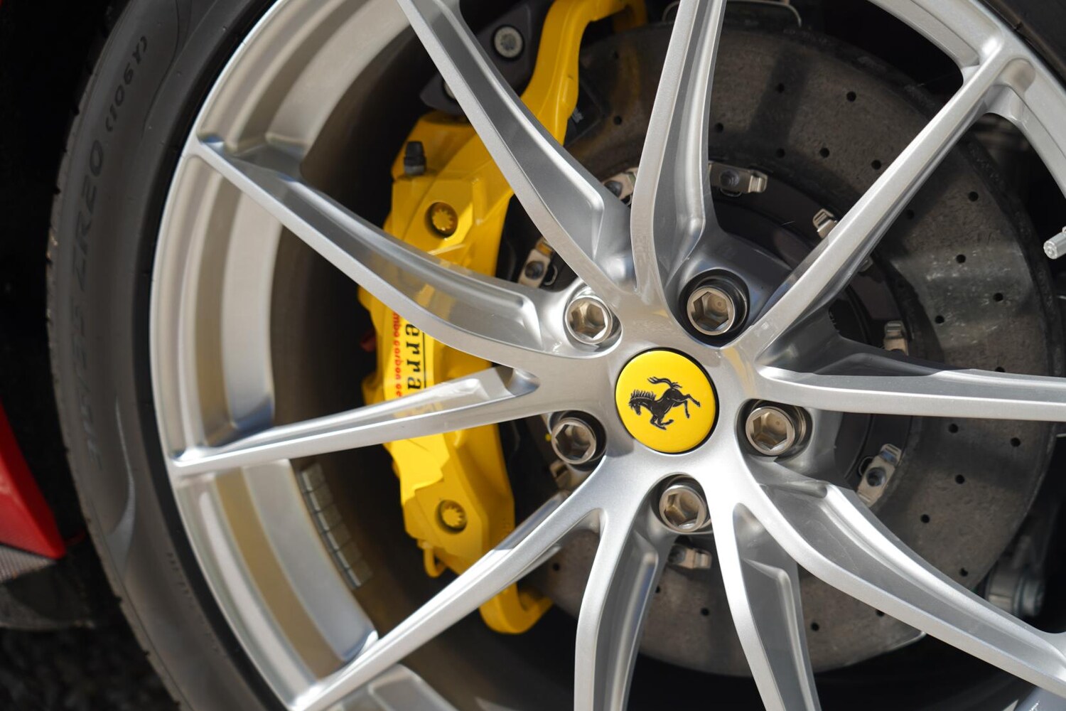 Used Ferrari 812 GTS 2023 for sale - 77412574: Photo 86