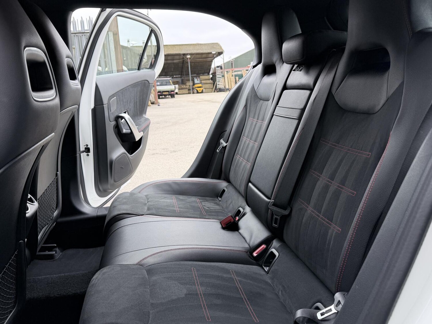 Used Mercedes-Benz A-Class 2019 for sale - 77613151: Photo 41