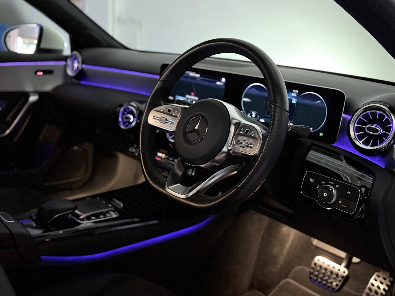 Used Mercedes-Benz A-Class 2019 for sale - 77613151: Photo 61