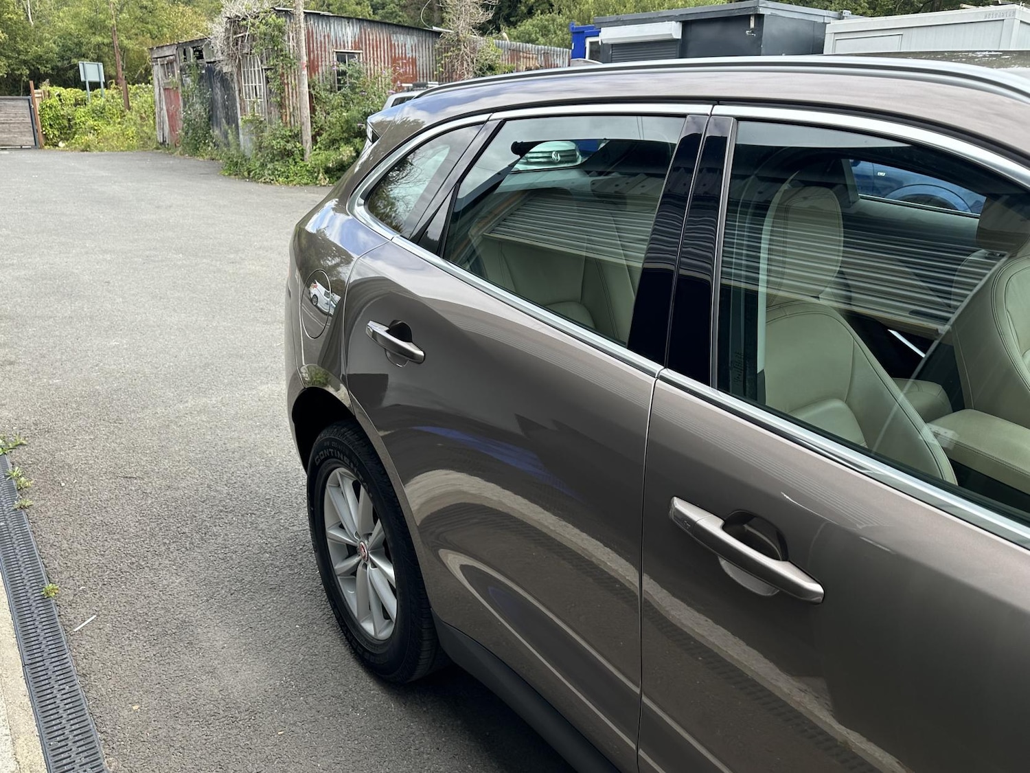 Vehicle 27