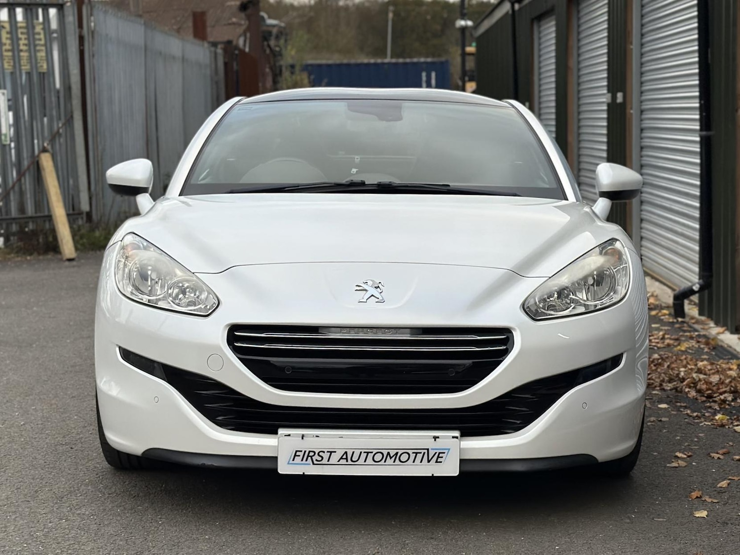 Used Peugeot RCZ 2014 for sale - 77575536: Photo 2