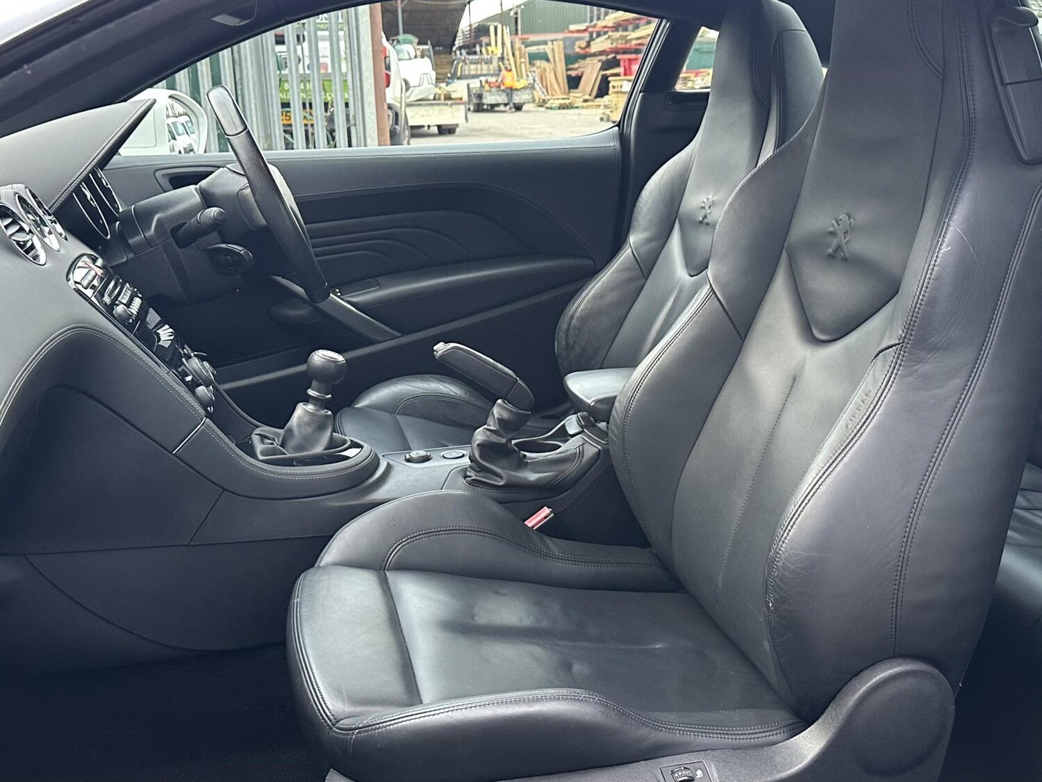 Used Peugeot RCZ 2014 for sale - 77575536: Photo 22