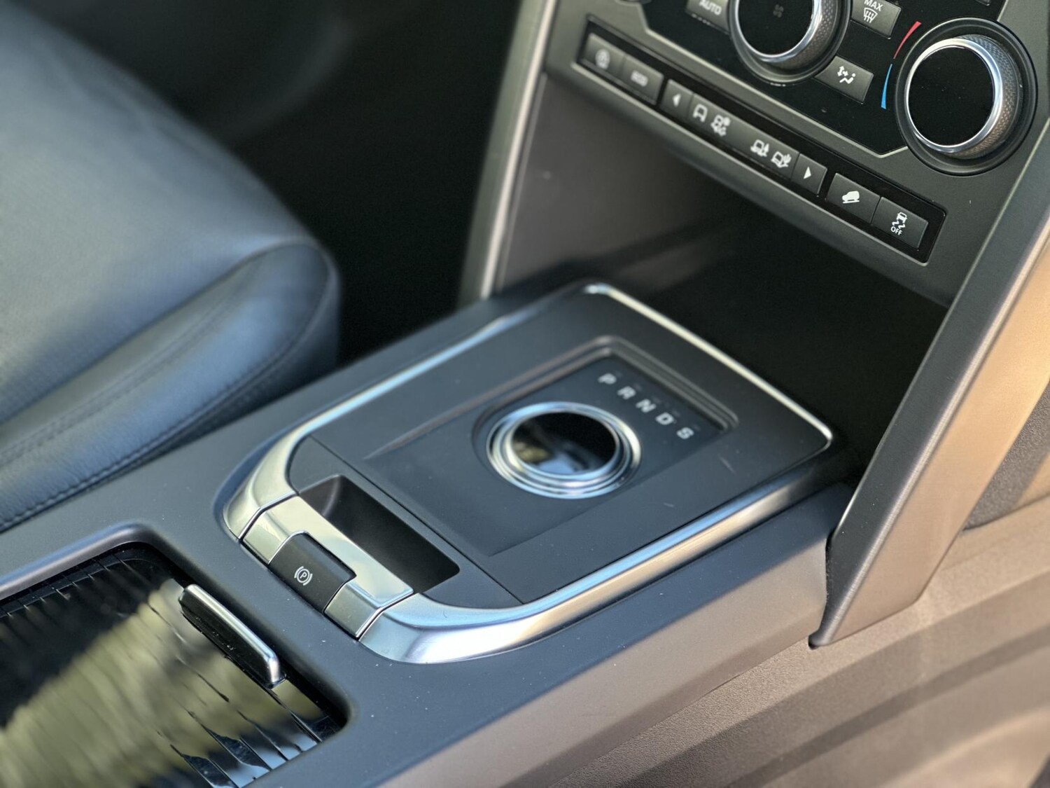 Used Land Rover Discovery Sport 2019 for sale - 77550843: Photo 23