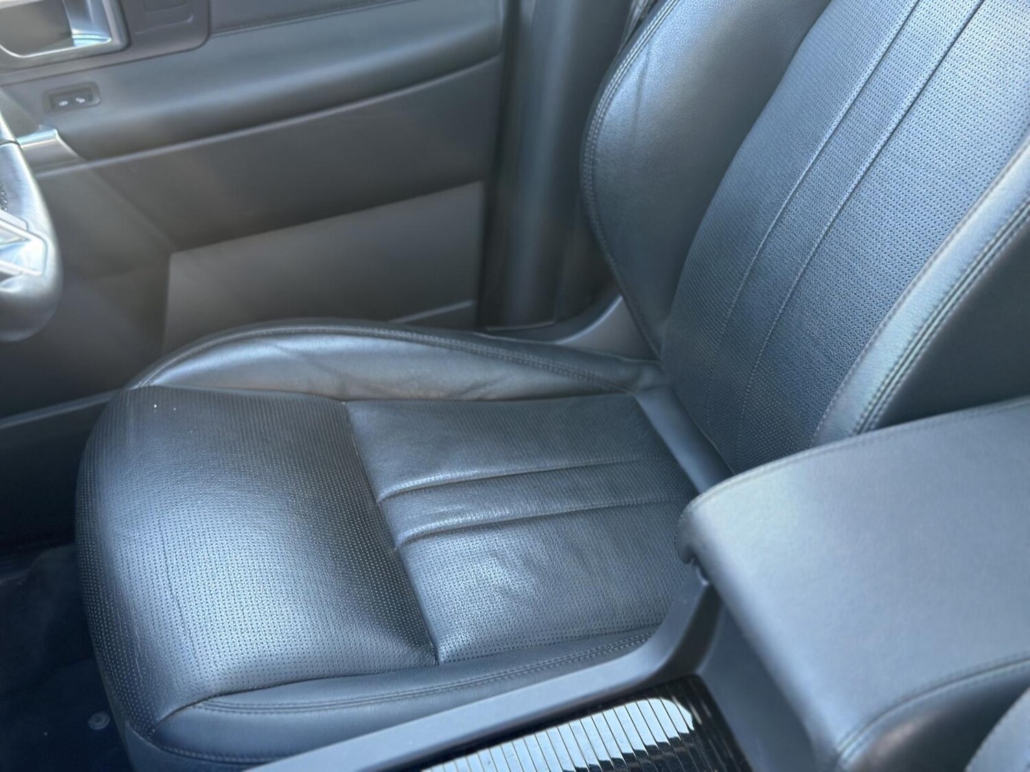 Used Land Rover Discovery Sport 2019 for sale - 77550843: Photo 40