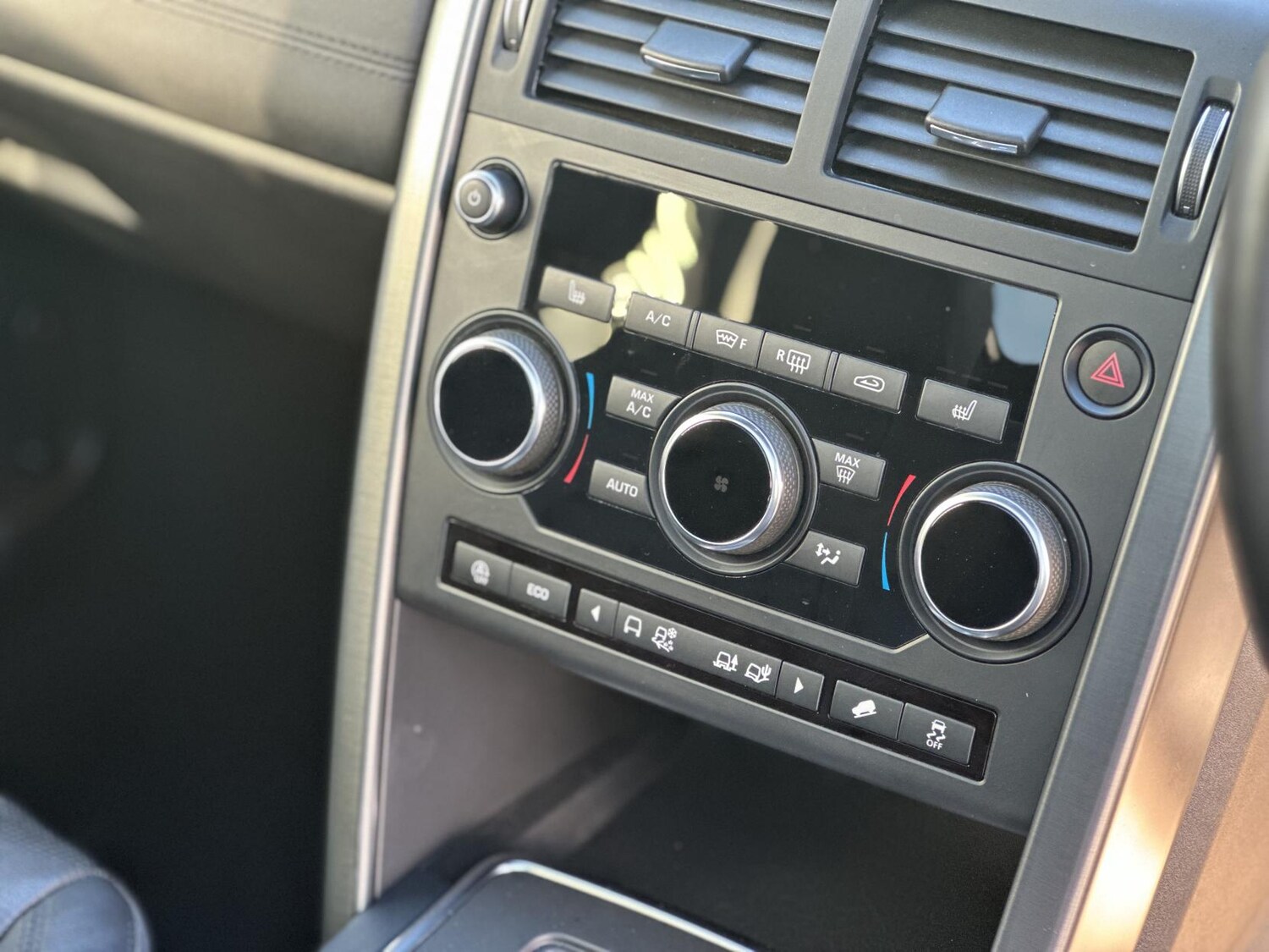 Used Land Rover Discovery Sport 2019 for sale - 77192094: Photo 22