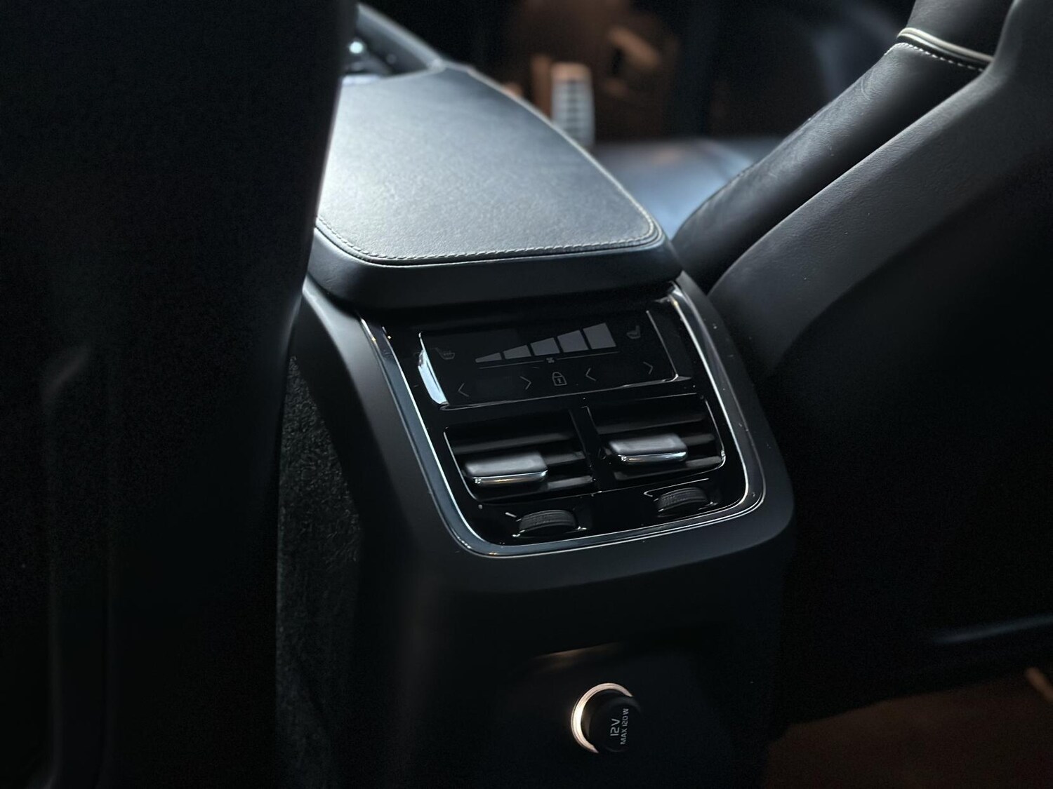 Used Volvo XC90 2017 for sale - 77497701: Photo 21