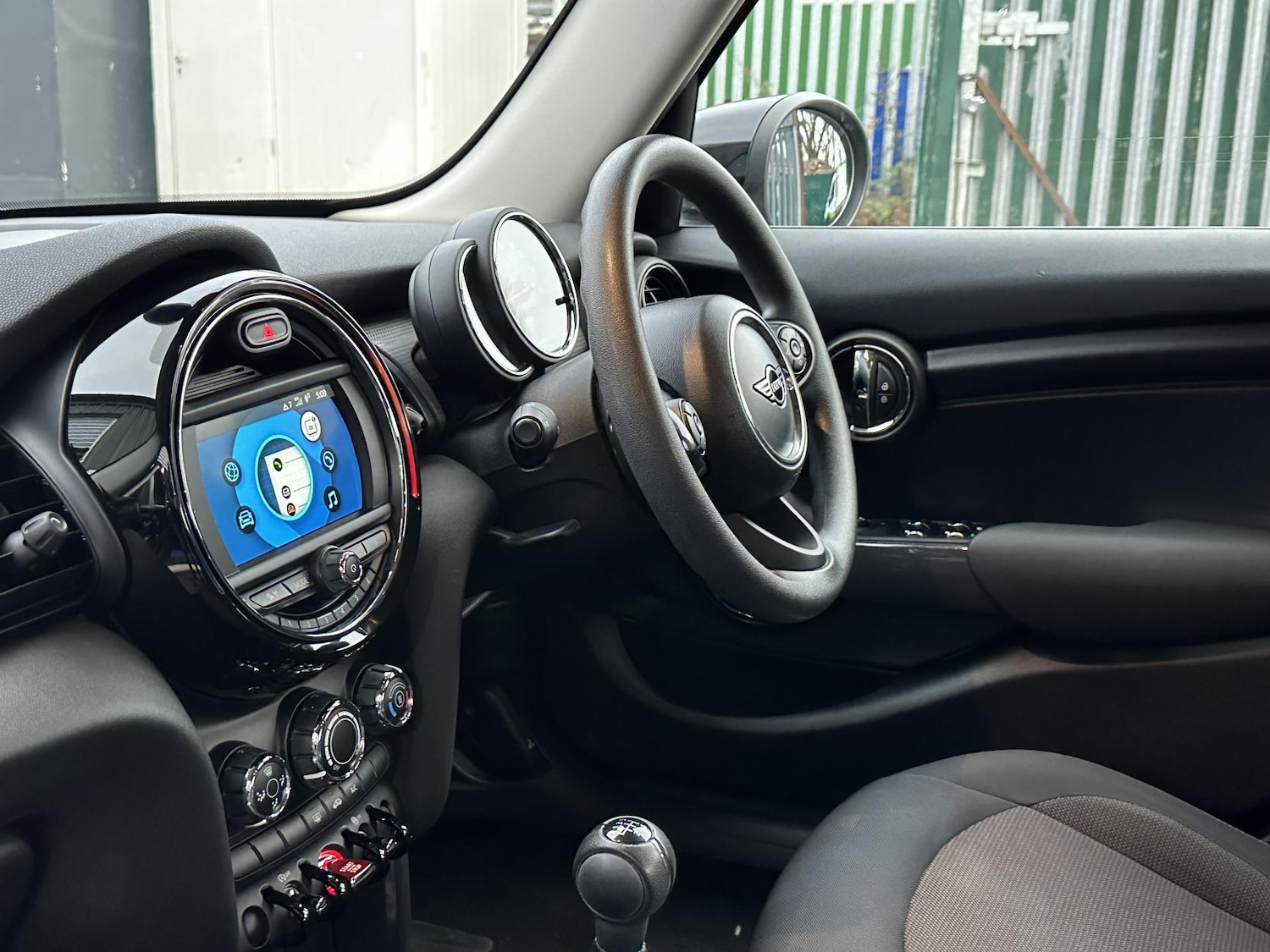 Used MINI Hatch 2019 for sale - 76467856: Photo 17