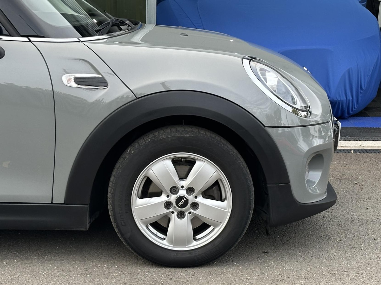 Used MINI Hatch 2019 for sale - 76467856: Photo 8