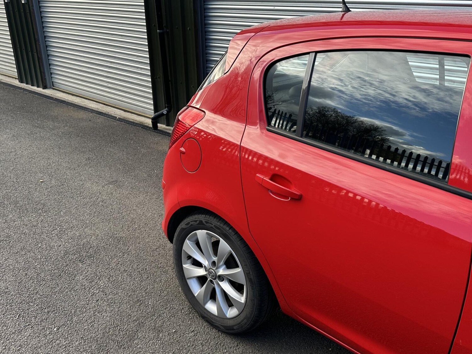 Used Vauxhall Corsa 2012 for sale - 77371932: Photo 6