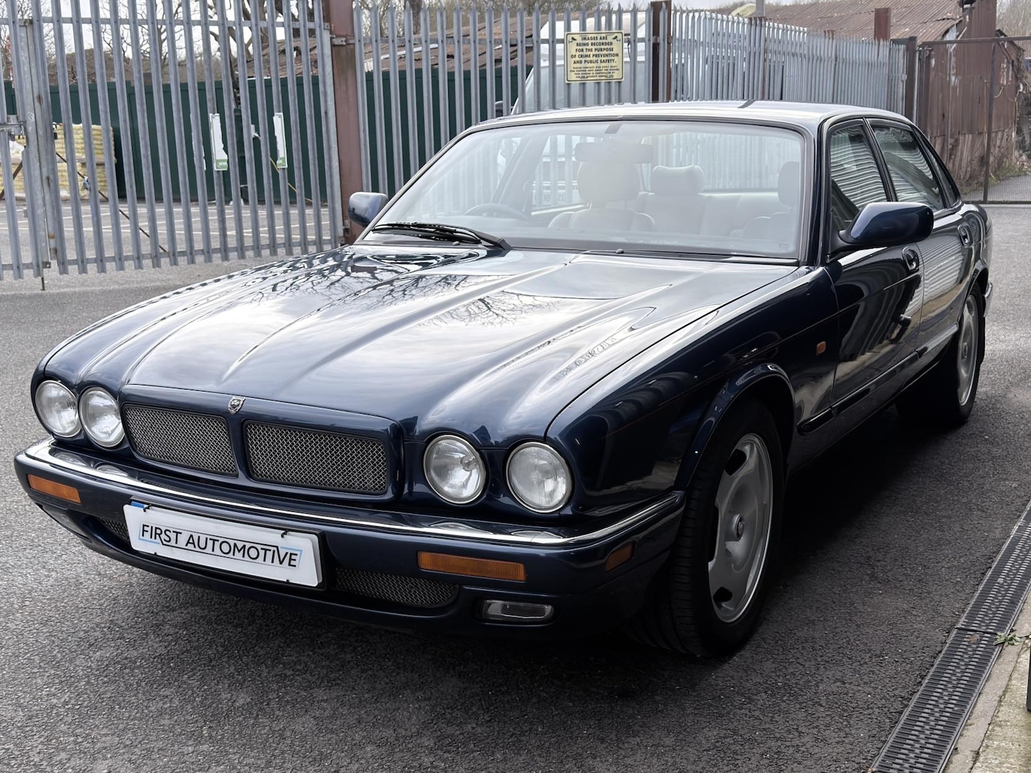 Used Jaguar XJR-S 1999 for sale - 77412582: Photo 5