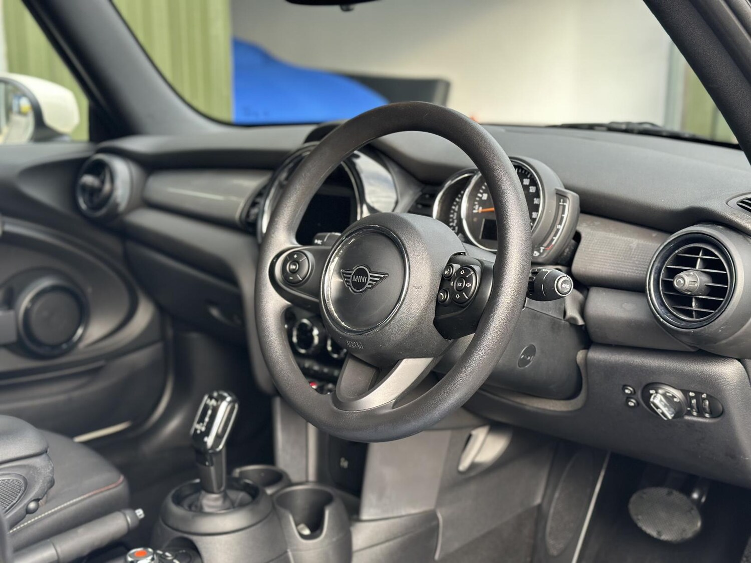 Used MINI Convertible 2020 for sale - 77587472: Photo 16