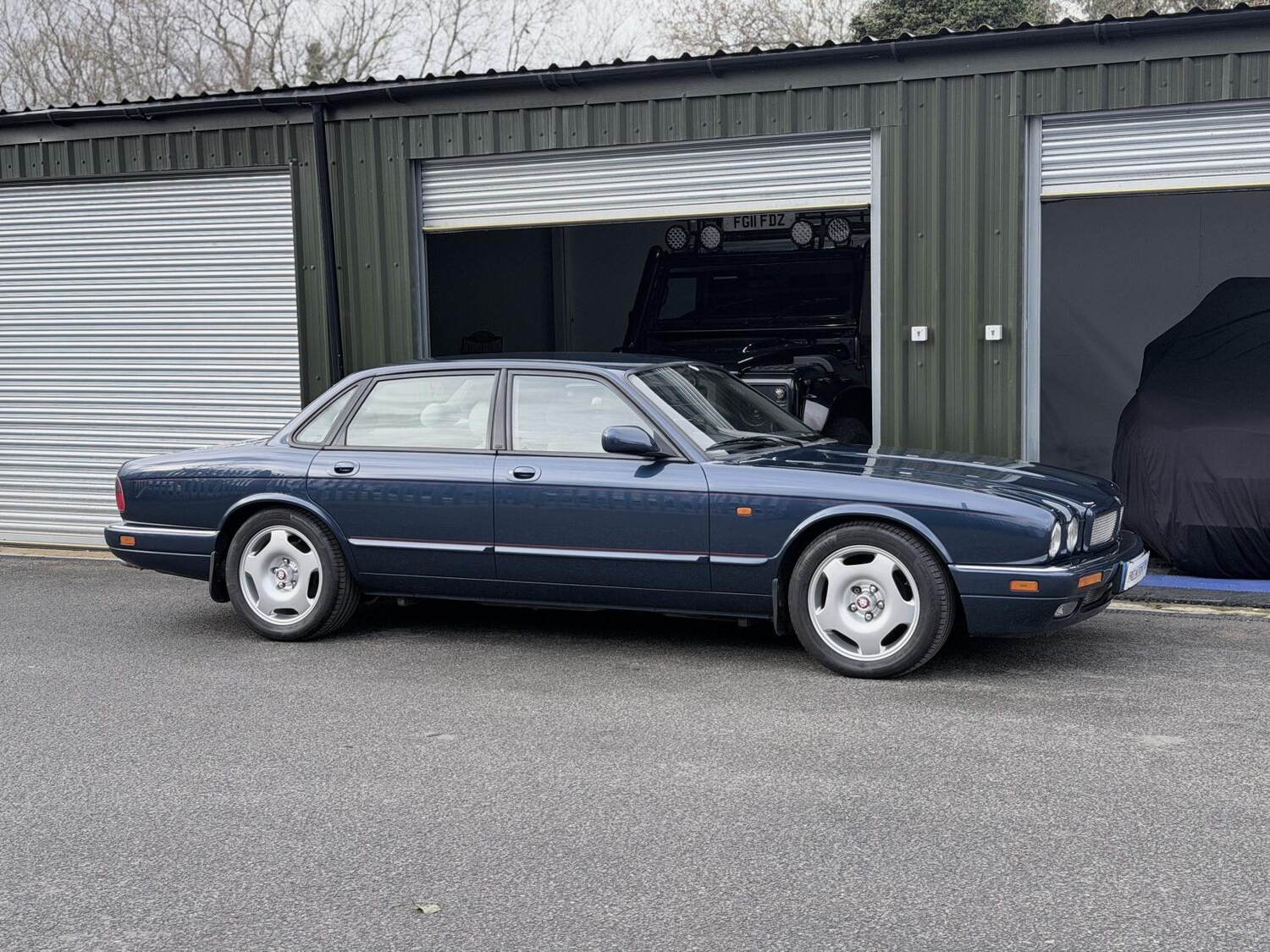 Used Jaguar XJR-S 1999 for sale - 77575531: Photo 28