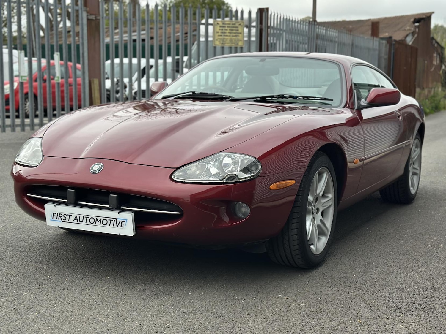 Used Jaguar XK8 1999 for sale - 76209539: Photo 17