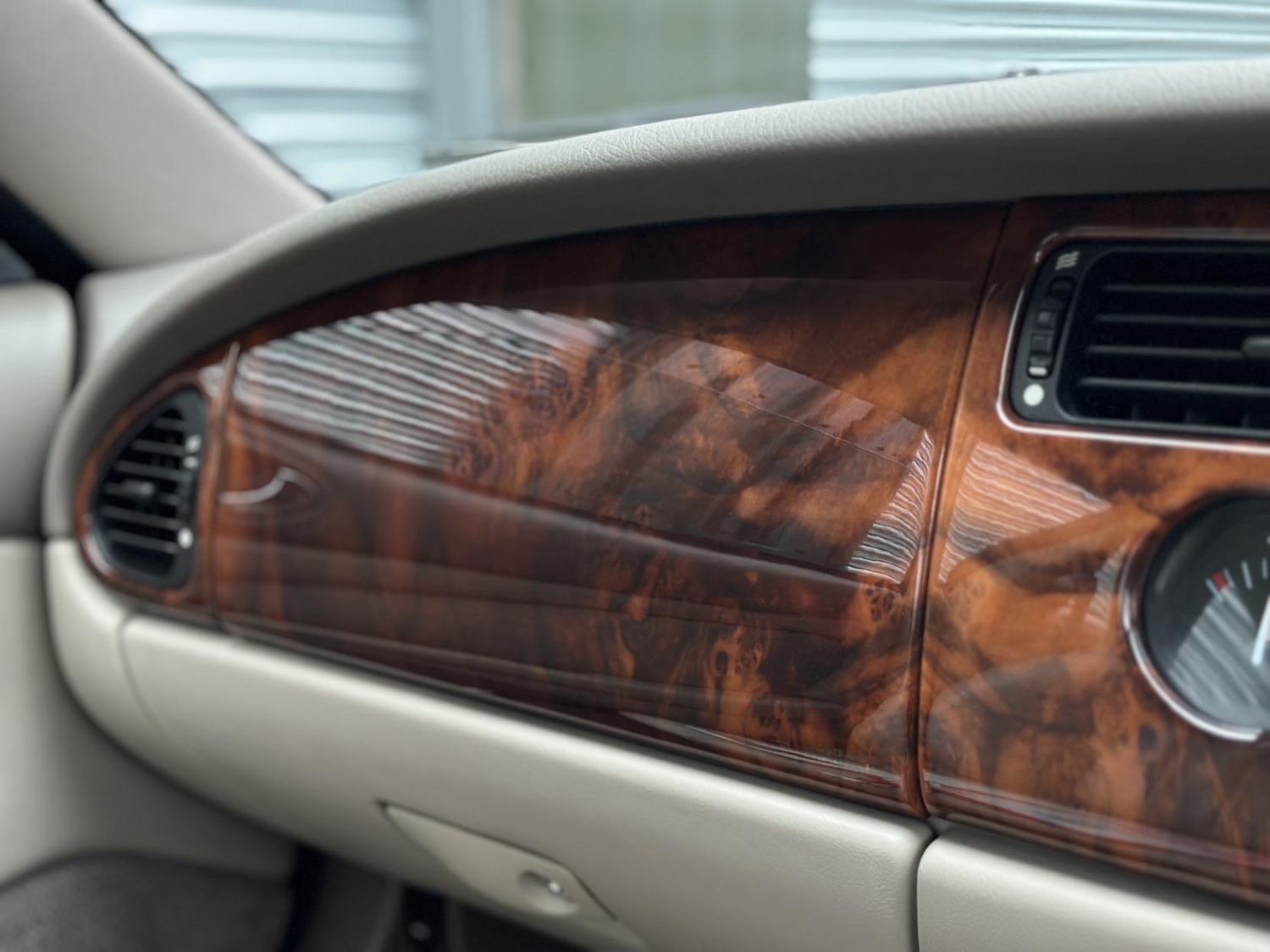 Used Jaguar XK8 1999 for sale - 76209539: Photo 46