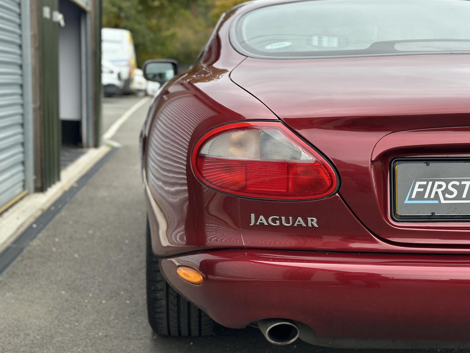 Used Jaguar XK8 1999 for sale - 76209539: Photo 9
