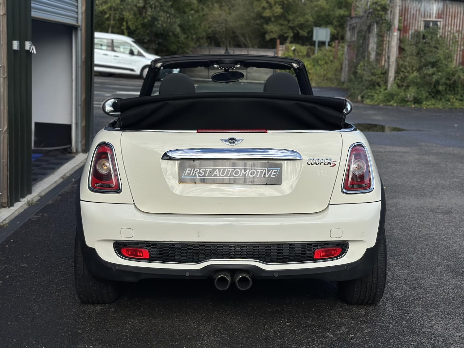 Used MINI Convertible 2009 for sale - 77175985: Photo 13