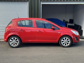 Used Vauxhall Corsa 2012 for sale - 77575532: Photo