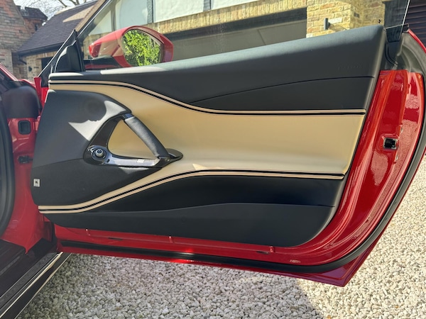 Used Ferrari 812 GTS 2023 for sale - 75521974: Photo 75