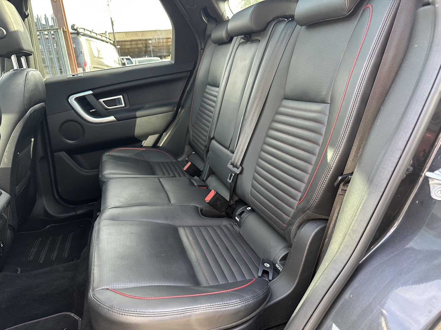 Used Land Rover Discovery Sport 2017 for sale - 76138744: Photo 41