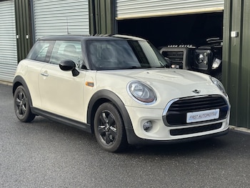 Used MINI Hatch 2015 for sale - 76840750: Photo