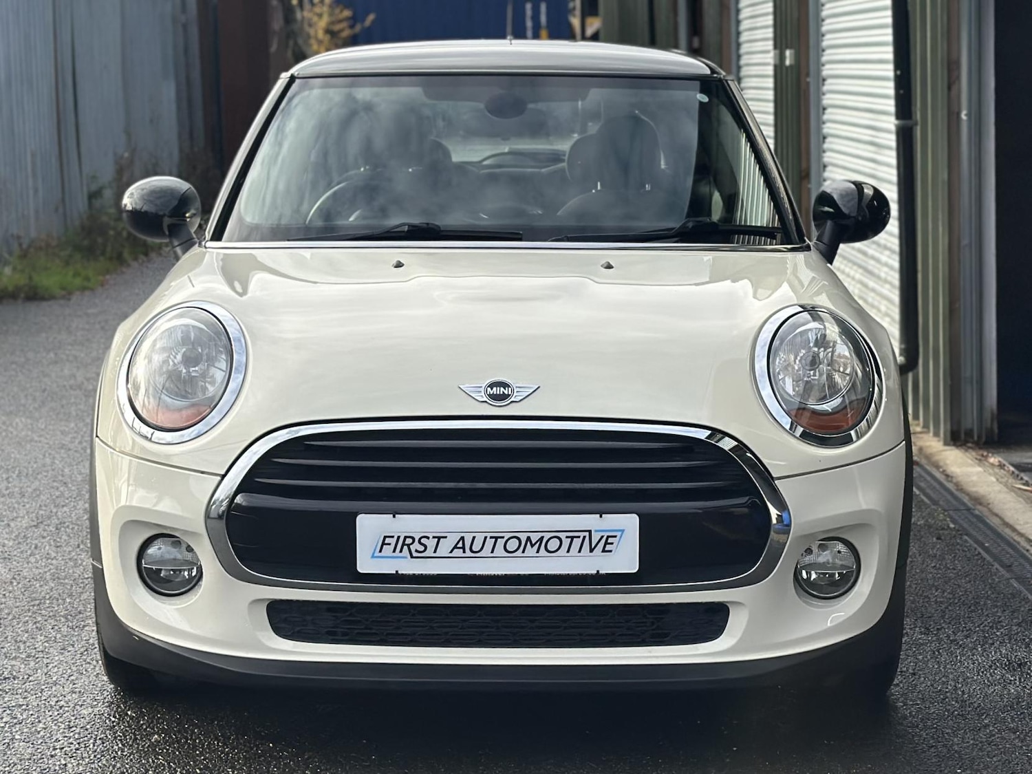 Used MINI Hatch 2015 for sale - 76840750: Photo 2