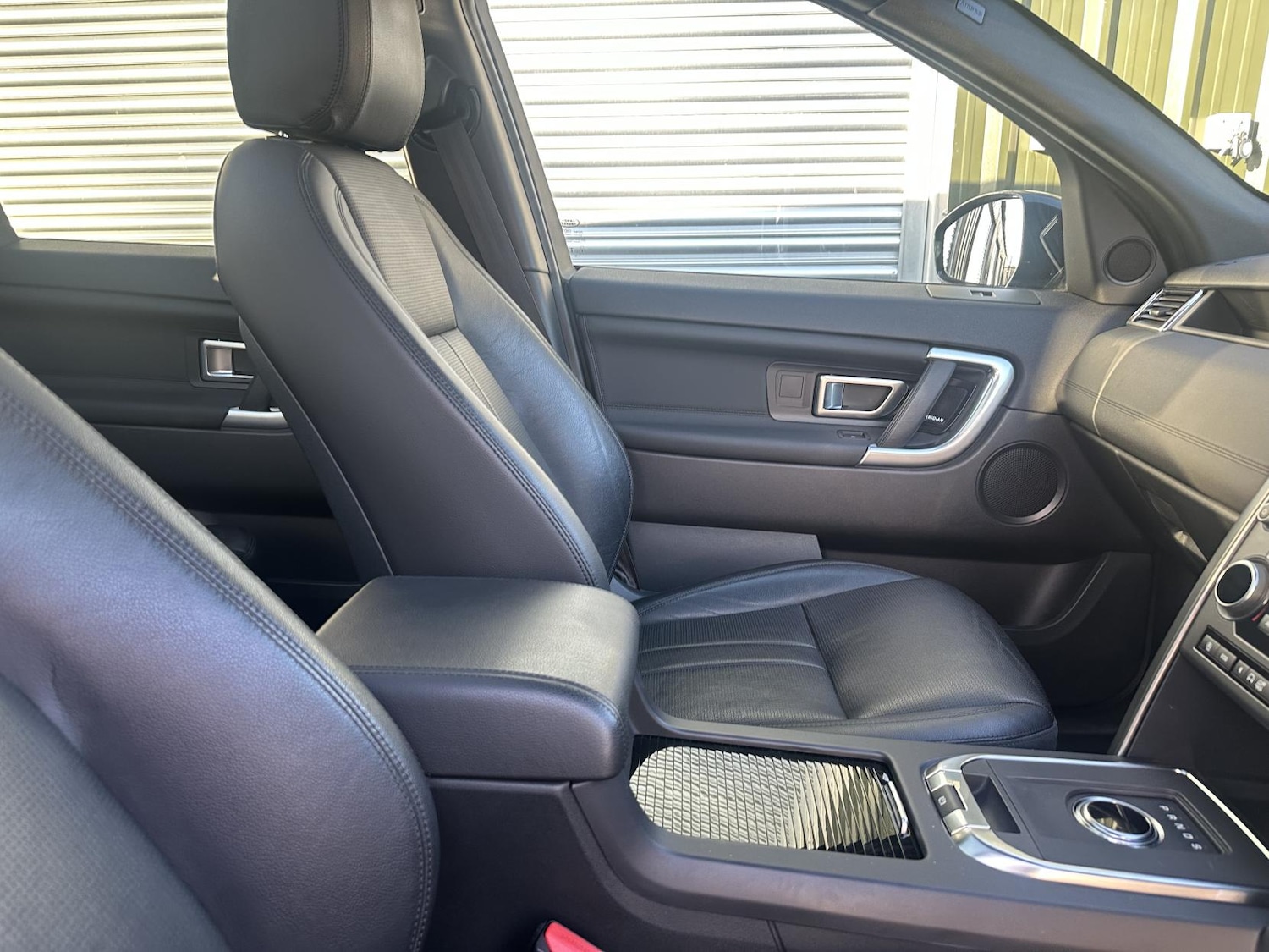 Used Land Rover Discovery Sport 2019 for sale - 76975392: Photo 28