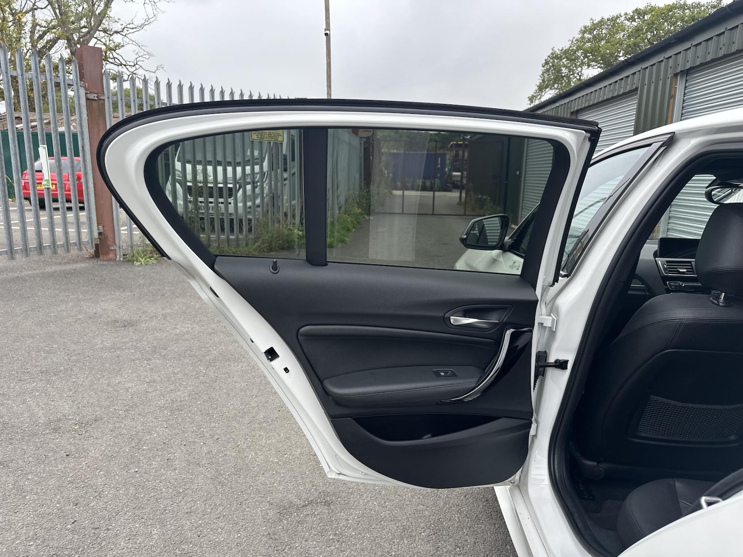 Used BMW 1 Series 2016 for sale - 75657131: Photo 47