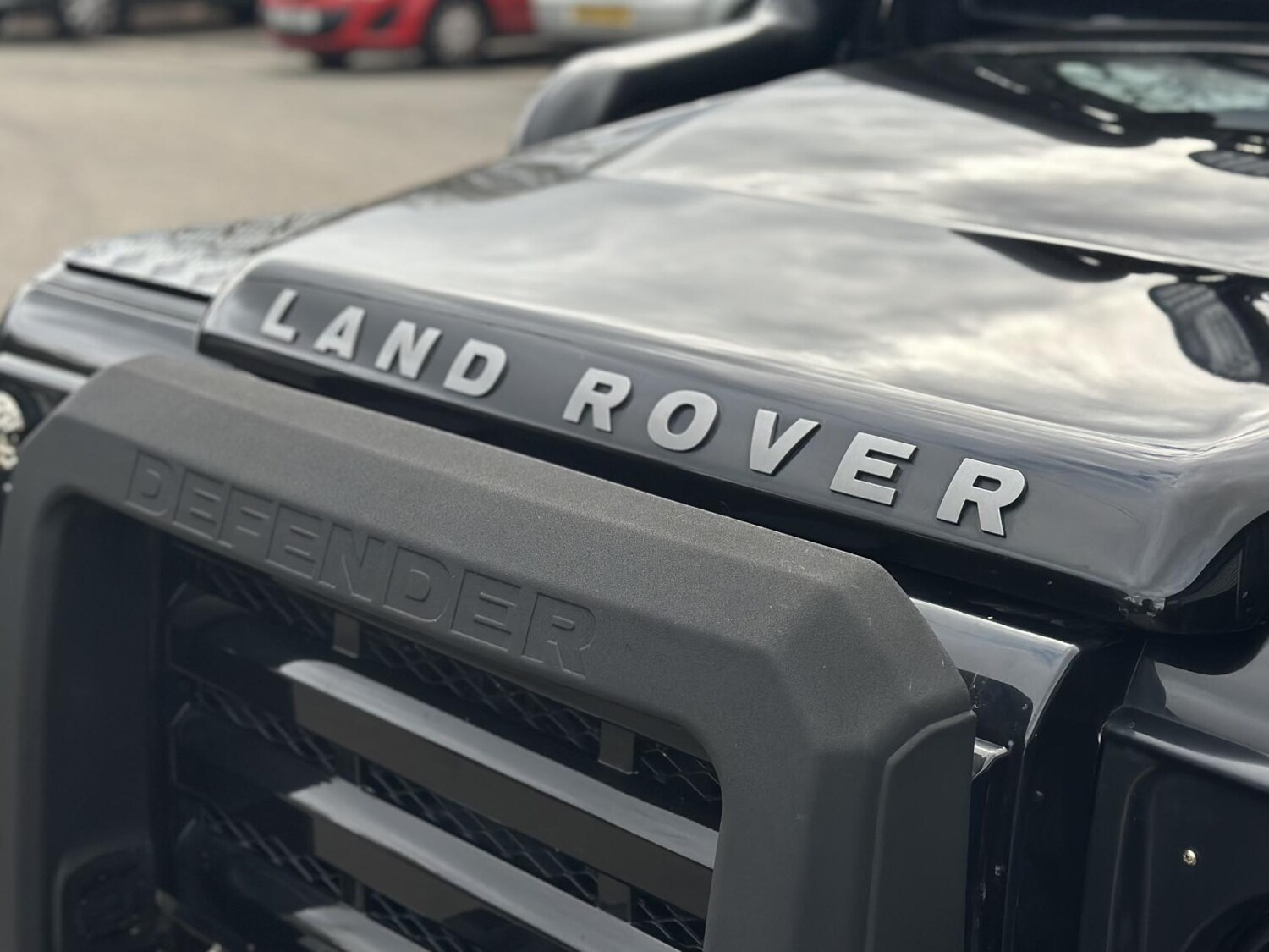 Used Land Rover Defender 110 2011 for sale - 76336031: Photo 6